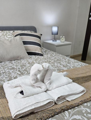 Family comfort 15min walk from the Duomo, with Parking in front